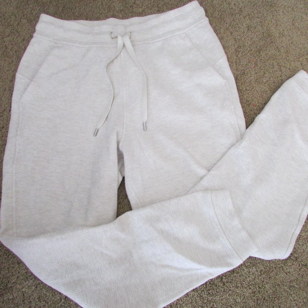 Lululemon Athletica Women Jogger Pants Cream Textured Size 8 Ivory